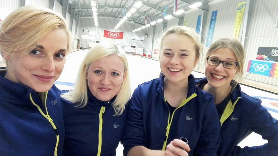 Rozbitki Curling Team na szóstym miejscu